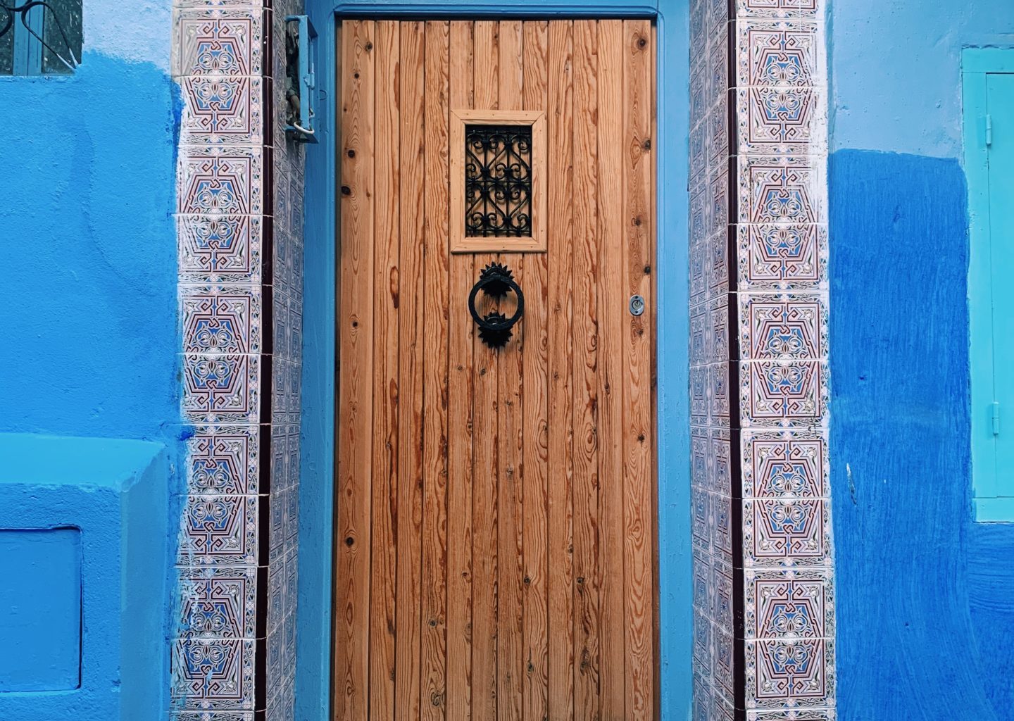 porte bleue chefchaouen